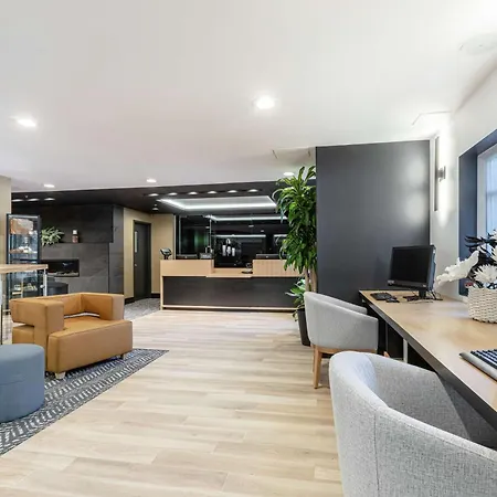 Doubletree By Hilton Quebec Resort-3